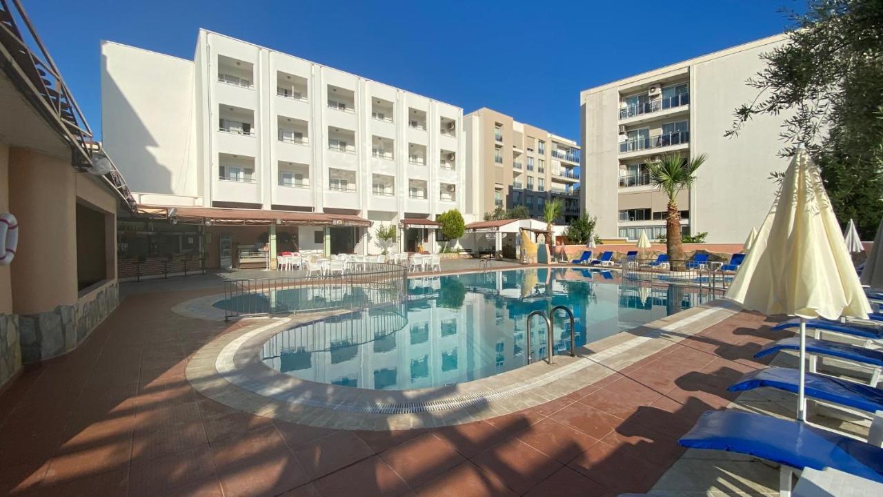 Oya Family Suites Kusadasi Exterior photo