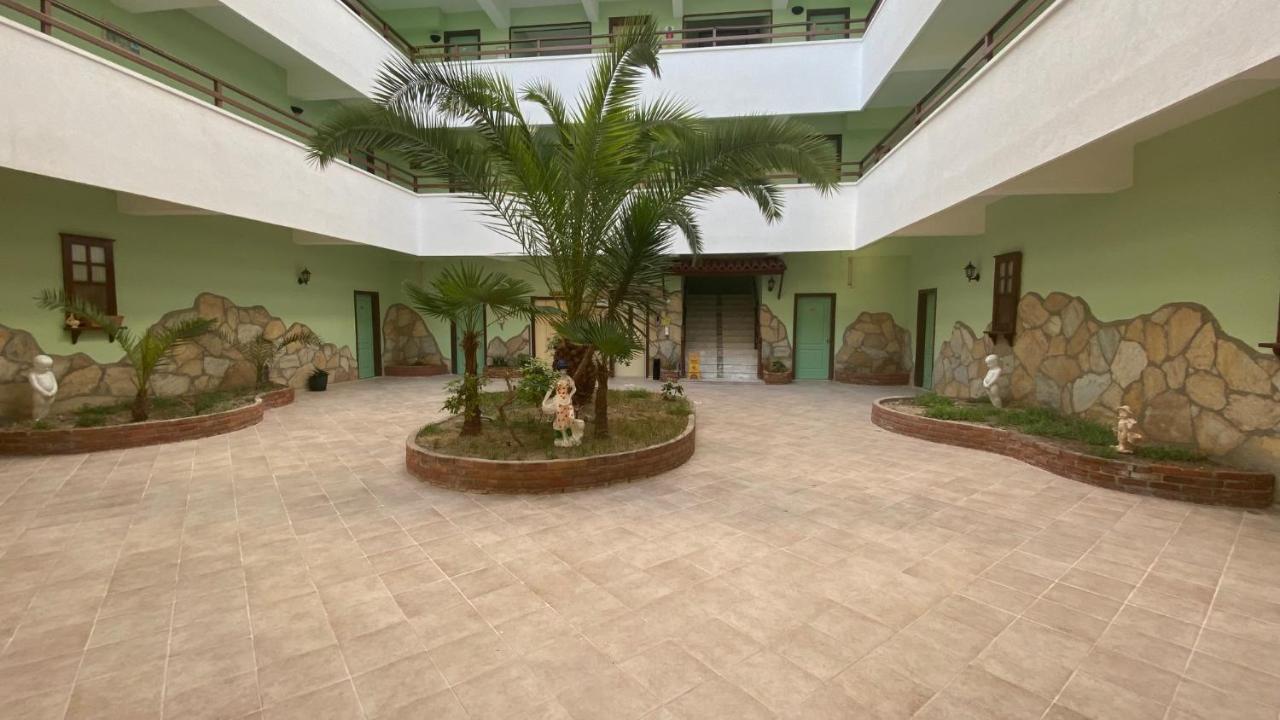 Oya Family Suites Kusadasi Exterior photo