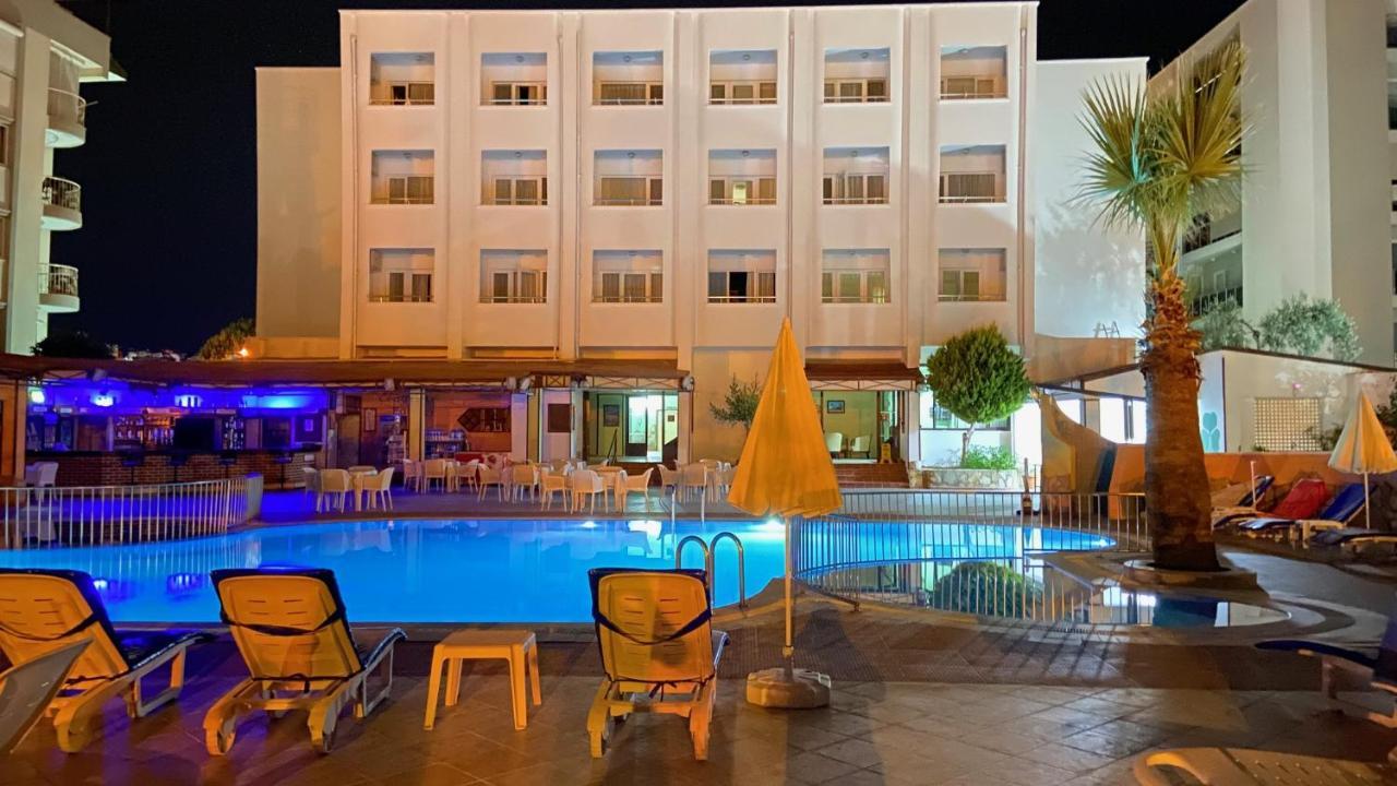 Oya Family Suites Kusadasi Exterior photo
