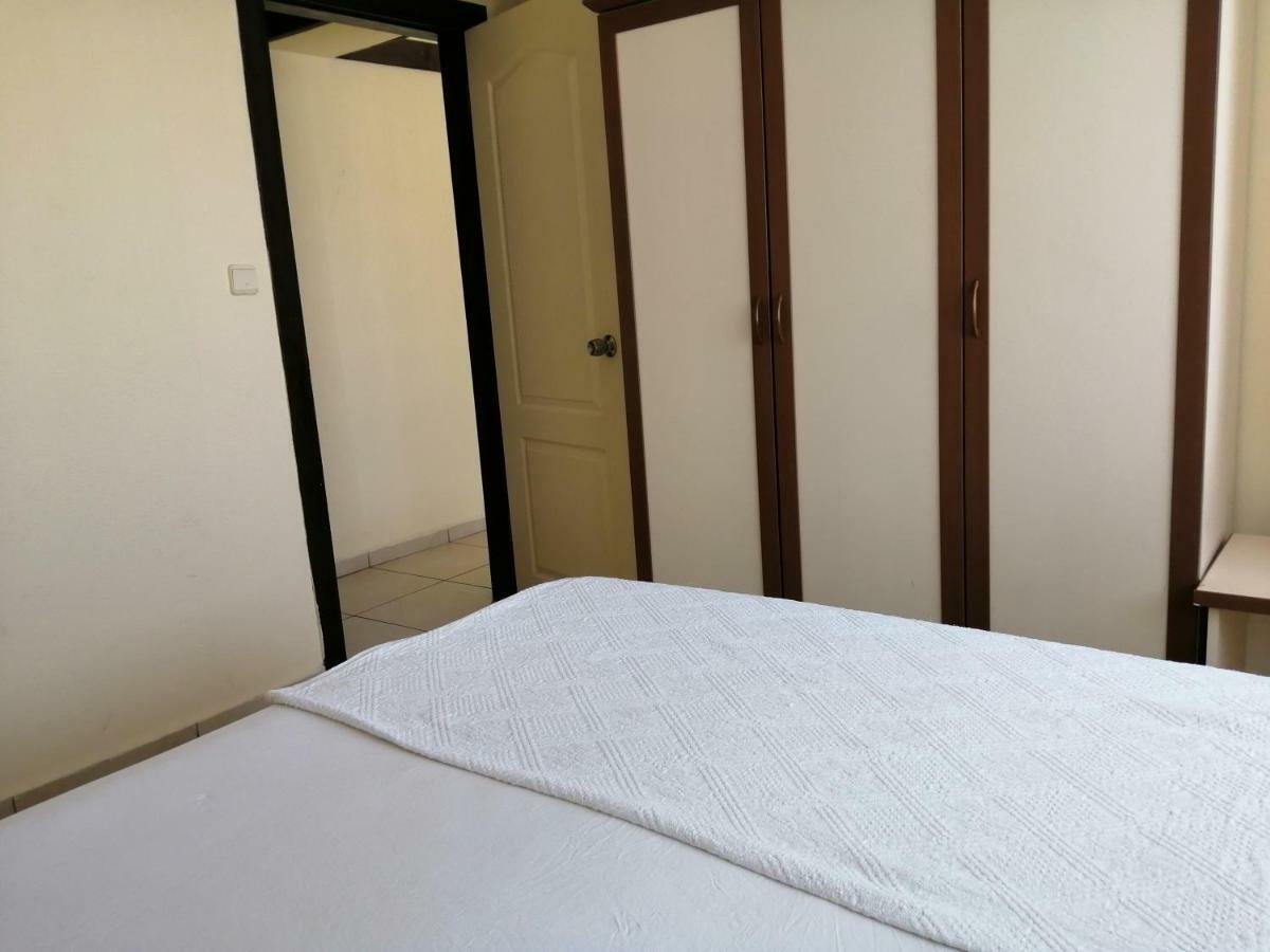 Oya Family Suites Kusadasi Exterior photo