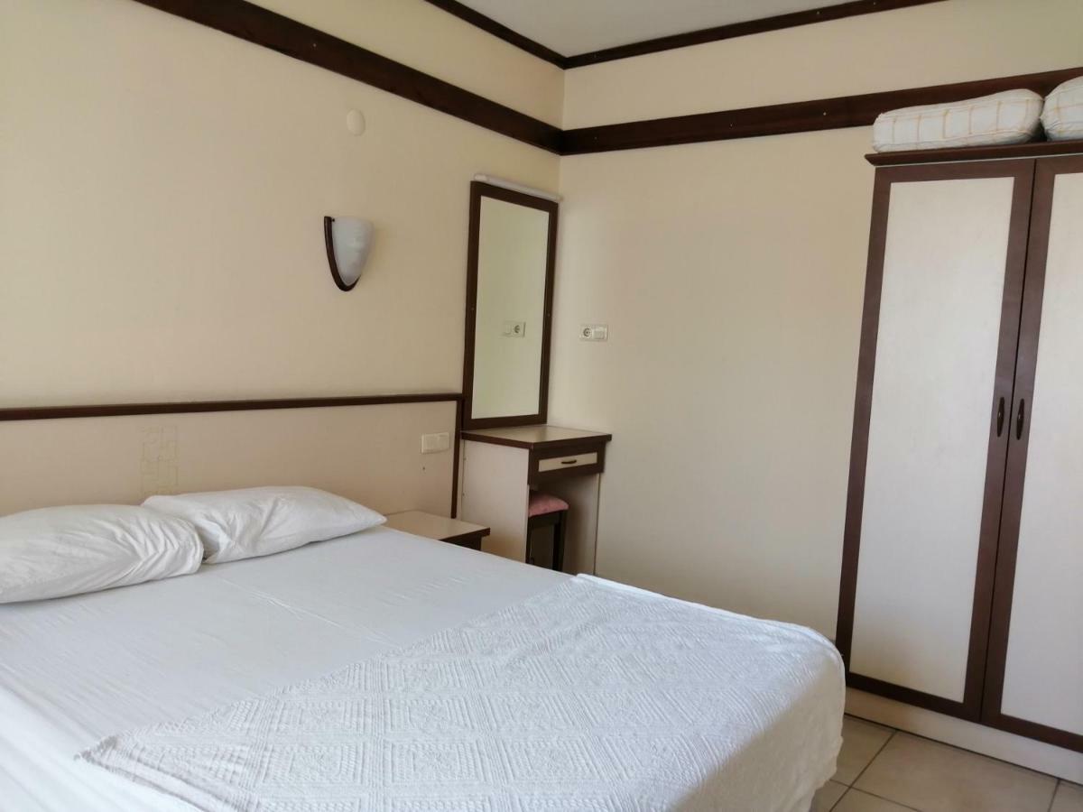 Oya Family Suites Kusadasi Exterior photo