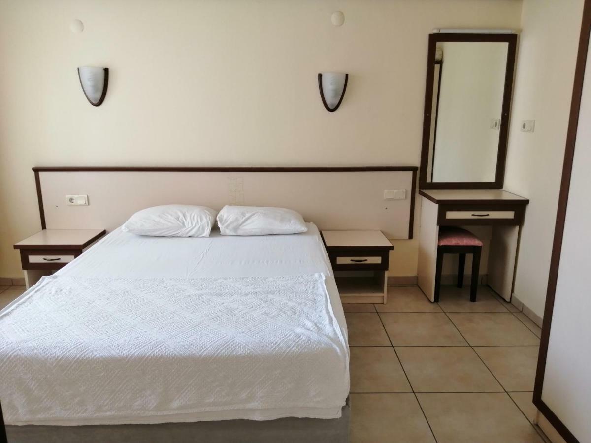 Oya Family Suites Kusadasi Exterior photo