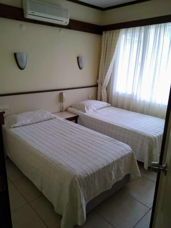 Oya Family Suites Kusadasi Exterior photo